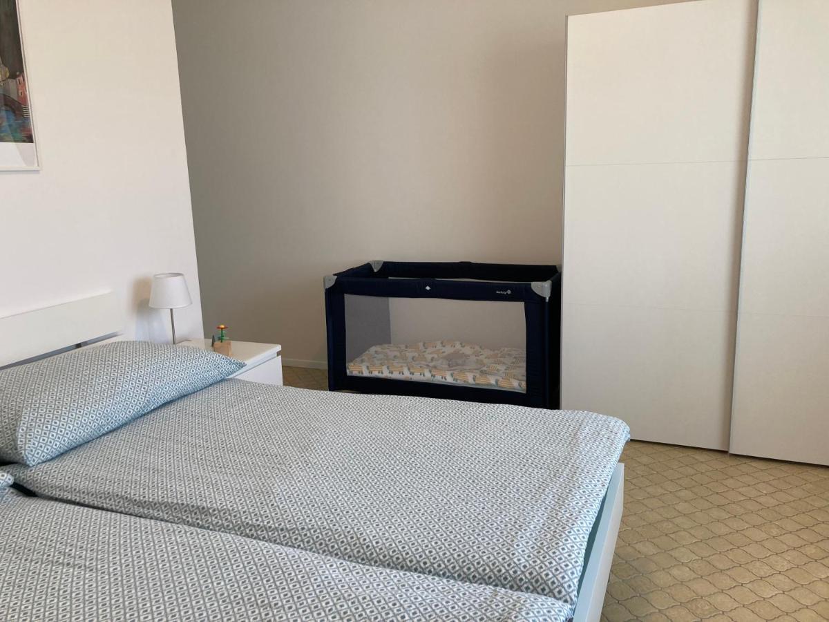 Appartamento Con Giardino Al Melograno Locarno Bagian luar foto